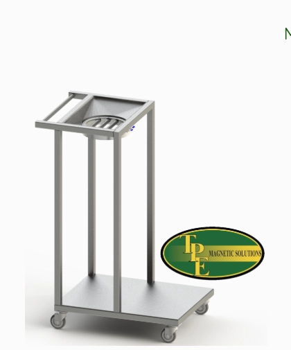 Magnetic trolleys for raw material cleaning